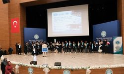 BAÜN Balıkesir Meslek Yüksekokulu 2025-2026 Mezunlarını Uğurladı