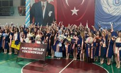 Diplomalarını Aldılar! Manyas MYO'da Mezuniyet Heyecanı