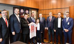 Balıkesirspor Başkanı Mert Alper Acar ve Yönetiminden Ankara Çıkarması!