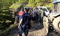 Sinop Boyabat'ta Traktör Kazası: 30 Metrelik Uçuruma Devrildi!