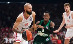 Atina'da Devlerin Savaşı: Panathinaikos'un Nefesi Yetmedi, Yunanistan'da Şampiyon Olympiakos!