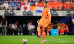 GOL! Hollanda Virgil van Dijk’ın Golüyle Japonya Karşısında Öne Geçti! 1-0