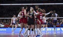 Filenin Sultanları'ndan Voleybol Dersi! Fransa'yı Set Vermeden 3-0 Mağlup Etti!