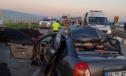 Erzurum’da Katliam Gibi Kaza! Otomobil ile Kamyonet Çarpıştı: 3 Ölü, 3 Yaralı Var! İşte Korkunç Kazanın Detayları!