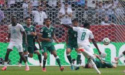 Dünya Kupası'nda Senegal'den Gol Resitali! Anthony Taylor Kırmızı Kartı Çıkardı, Irak 10 Kişi Kalınca Saha Karıştı: 5-0