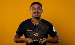 Galatasaray'da Felipe Melo Transferi Resmen Patlattı! Cimbom 25 Milyon Euro'luk Yıldız Andre Trindade’yi Alıyor!