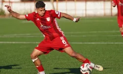 Ayvalıkgücü'nün Yıldızı Süper Lig Yolunda! Emirhan Boz Kasımpaşa'yla Anlaştı!