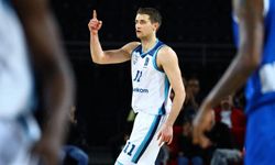 Bandırma Bordo Basketbol'dan Pota Altına Takviye! Berk Demir Sözleşmeyi İmzaladı