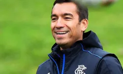 Feyenoord'da Giovanni van Bronckhorst Dönemi! Beşiktaş'ın Eski Hocasıyla İmzalar Atıldı!