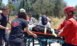 Burhaniye’de Korkutan Kaza: Otomobil ile Motosiklet Çarpıştı, 1 Yaralı!