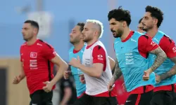 Merih Demiral Bıyıkları Kesti, Eren Elmalı Saçlarını Açtı! Avustralya Mağlubiyeti Sonrası Eleştirilere Hızlı Tepki!