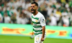 Bursaspor'da Şampiyonluğun 22 Gollük Mimarı İmzayı Attı! İlhan Depe İle Sözleşme Yenilendi!