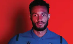 Bursaspor Lewis Baker Transferini Resmen Açıkladı! Trabzonspor'un Eski Yıldızı Yeniden Türkiye'de!