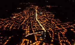 Sındırgı Daha Aydınlık Olacak! Akhisar Caddesi'nde LED Dönüşümü Sürüyor
