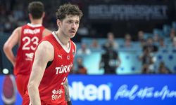 Basketbolda Yılın Transfer Çalımı Resmen Tamam! Galatasaray, Anadolu Efes'in Yıldızı Şehmus Hazer'i Kadrosuna Kattı!