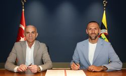 Fenerbahçe’de İkinci Vedat Muriqi Dönemi Resmen Başladı: Yıldız Golcüyle 3 Yıllık İmza!