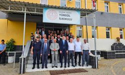 Türkiye'de Bir İlk! TÜBİTAK'ın Dev Bilim Projesi "10'lar Keşfediyor" Sındırgı Köy Okullarında Başladı!