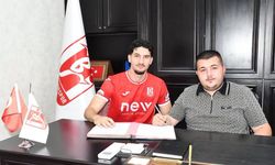 Balıkesirspor Hollanda'dan Golcü Getirdi! Rotterdam Doğumlu Ali Topçu İmzayı Attı!