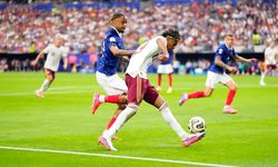 Boğalar Durdurulamıyor! İspanya Fransa'yı 2-0 Yenerek Dünya Kupası'nda Finale Yükseldi!