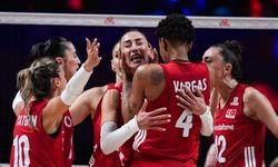 DÜNYANIN ZİRVESİNDEYİZ! Filenin Sultanları Brezilya'yı Devirdi, VNL 2026 Şampiyonu Oldu!