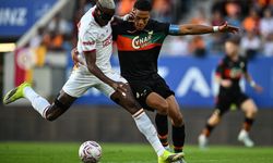 Galatasaray - Venezia Maçında İlk Yarı Sona Erdi! Okan Buruk'un İkinci Sınavında Gol Sesi Çıkmadı!