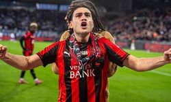 Herkes İstedi... Trabzonspor Bitirdi! 15 Milyon Euro'luk Tarihi Rekor Kırıldı, Aral Şimşir İmzayı Atıyor...