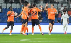 Başakşehir Avrupa’da Turu Rövanşa Bıraktı! Inter Turku Karşısında Yeni Transfer Sahneye Çıktı: Maçın Özeti ve Goller:
