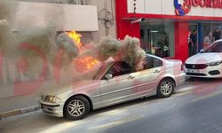 Balıkesir Korkutan Anlar: Kızılay Caddesi’nde Park Halindeki Araç Alev Alev Yandı!