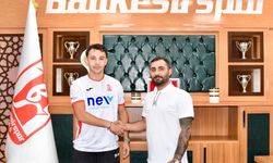 Balıkesirspor'da İç Transferde İmza! Başarılı Kanat Oyuncusu Celal Emir Dede ile Sözleşme Uzatıldı!