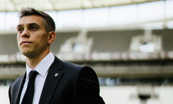Beşiktaş’ın Yeni Yıldızı Trossard’ın İmza Töreni Ne Zaman? Saat Kaçta? Canlı Yayınlanacak mı? Hangi Kanalda?