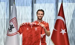 Süper Lig'de Yılın İmzası Atıldı! Samsunspor Orta Sahaya Elliot Watt’ı Getirdi! Tam 4 Yıllık Sözleşme!
