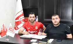 Balıkesirspor Yeni Transferini Duyurdu! Erdal Kaya ile 1 Yıllık Anlaşma Sağlandı!