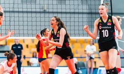 Filenin Genç Sultanları Durdurulamıyor! U18 Milli Takımı İspanya’yı Set Vermeden Geçti: 5'te 5!