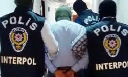 Kırmızı bültenle aranıyorlardı! 54 şüpheli Türkiye'ye getirildi