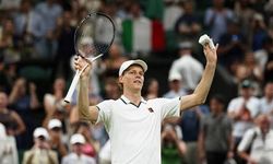 Wimbledon 2026 Şampiyonu Jannik Sinner! Alexander Zverev'i Devirerek Tarih Yazdı!