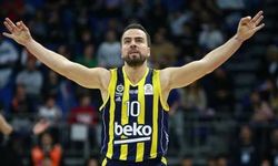 Fenerbahçe Beko’da Flaş İmza! 13 Yıllık Efsane Kaptan Melih Mahmutoğlu İçin Karar Verildi: 1 Yıl Daha!