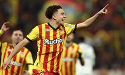 Kante Gidiyor, Dünya Kupası'nın Süper Yıldızı Neil El Aynaoui Geliyor! Fenerbahçe Orta Sahaya Dinamoyu Kuruyor!