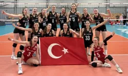 Filenin Genç Sultanları Tarih Yazıyor! Avrupa Şampiyonası’nda 8’de 8 Yaparak Finale Yükseldik!