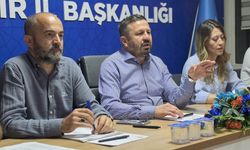 AK Parti Balıkesir'de Büyük Revizyon! Mehmet Aydemir Yeni A Takımını Açıkladı