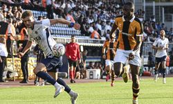 Kasımpaşa - Hull City Hazırlık Maçı 1-1 Sona Erdi! Acun Ilıcalı'ya Tribünlerden Yoğun İlgi!