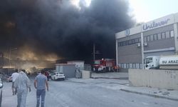 Balıkesir OSB’deki Geri Dönüşüm Tesisinde Yangında Son Durum: Havadan ve Karadan Müdahaleyle Söndürüldü!