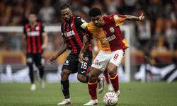 Süper Lig Açılışında İnanılmaz Gece! Galatasaray 10 Kişilik Çorum FK Karşısında 90'da İpten Döndü! 2-2!