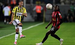 Gençlerbirliği - Fenerbahçe Maçında İlk Yarı 1-1 Sona Erdi: Talisca Attı, Tongya Yanıt Verdi!