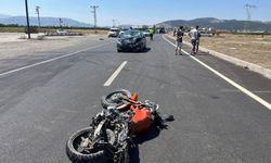 Tefenni-Karamanlı Kara Yolunda Kaza! Otomobille Çarpışan 18 Yaşındaki Nehir Hayatını Kaybetti