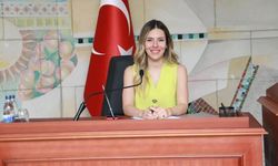 Balıkesir Büyükşehir Belediye Meclis Üyesi Aşkıbirce Uzkurt CHP’den İstifa Etti!