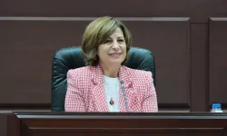 Eskişehir'de Siyasette Sıcak Gelişme: Ayşe Ünlüce CHP'den İstifa Ederek YENİ Parti'ye Katıldı!
