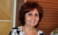 Gazeteci Ayşenur Arslan Edremit'te “Medyanın Halleri” ile Altınkum’da Sahne Alıyor!