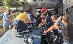 Bilecik-Bozüyük Kara Yolunda Kaza! Tır Otomobile Çarptı: 1 Yaralı!