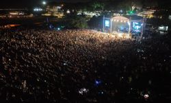 Burhaniye Ören Plajı’nda Yıldızlar Geçidi! 30 Ağustos Şenlikleri İçin Konser Programı Belli Oldu!