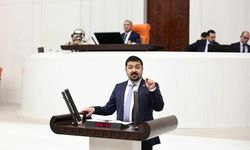 Taciz İddiasıyla Gündeme Gelen CHP’li Vekil Ahmet Baran Yazgan Disipline Sevk Edildi!